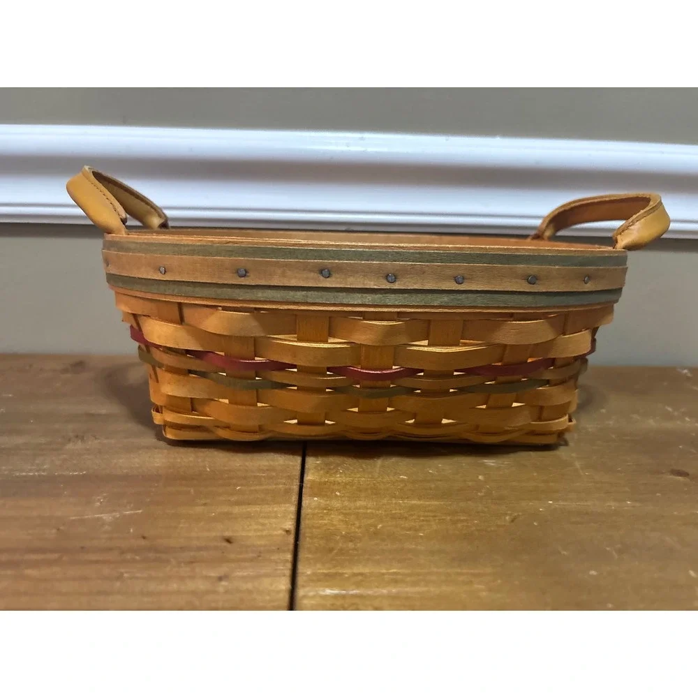 Longaberger 2001 Handwoven Oval Basket with Leather Handles and Fruit Liner